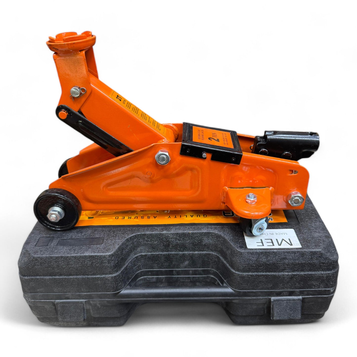 2 Ton Hydraulic Car Jack by Somafix with durable carrying case, designed for heavy-duty lifting and easy transport. Ideal for automotive and DIY projects.